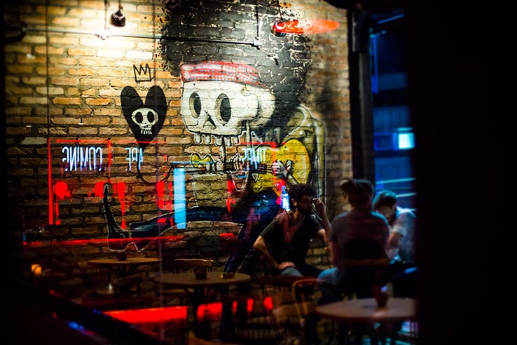 skull-bar21